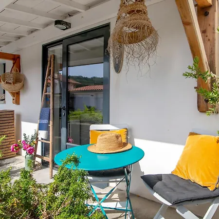 Lejlighed Surf 300m De La